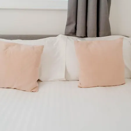 Calm Cosy House With Beautiful Riverside Walk To Centre Γιορκ