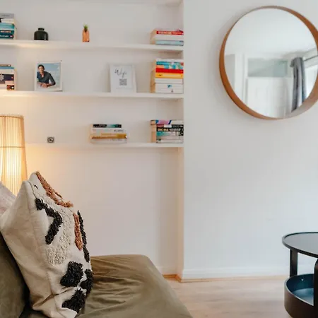 Calm Cosy House With Beautiful Riverside Walk To Centre Ferienhaus York