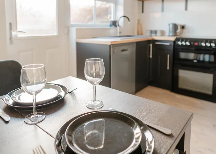 Calm Cosy House With Beautiful Riverside Walk To Centre York